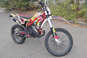 Beta X trainer 300 - Mono Ohlins e molto altro