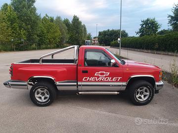 CHEVROLET Silverado - 1990