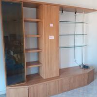 Arredo per ufficio o salotto.