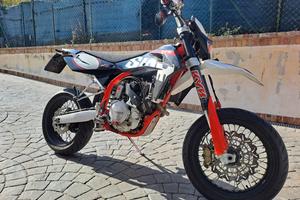 Moto swm sm 500 R anno 2018
