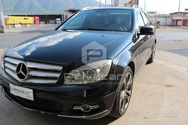 MERCEDES C 220 CDI S.W. Avantg.