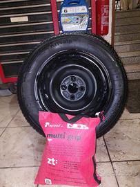 ruote per yaris con antineve catene e calze