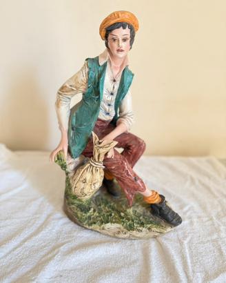 Statuetta di un pastorello in ceramica vintage