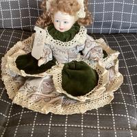 Bambola da collezione in porrcellana di capodimont