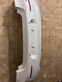 Paraurti posteriore Bmw serie 1 URBAN