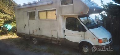 Camper rimor mansardato