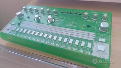 Behringer RD-6  LM analog drum machine