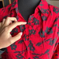 Camicia Benetton rossa fiori neri 100% modal XS ma