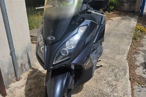 KYMCO DOWNTOWN 125