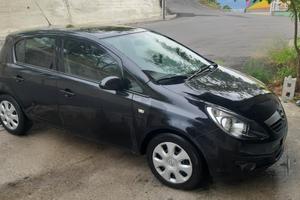 opel corsa 1.2 benzina 60.000 km