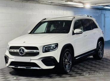 Mercedes-benz GLB 180 AMG-Rata da 310€ al mese