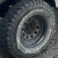 Bf goodrich 255/85R16