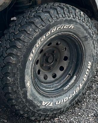 Bf goodrich 255/85R16
