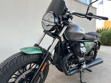 Moto Guzzi V9 Bobber “Centenario”