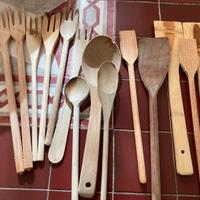 Set 15 posate in legno di diverso tipo