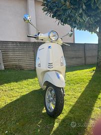 Vespa piaggio 125 primavera