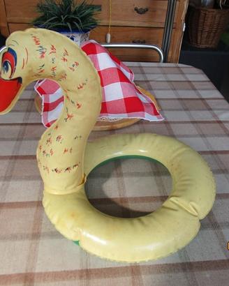 salvagente a cigno d'epoca Adam 1962 con fischio d