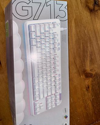 Tastiera Logitech G713