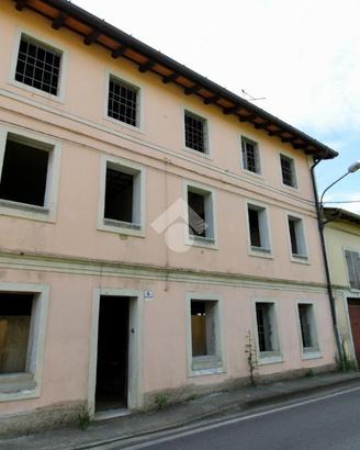 CASA SEMINDIPENDENTE A PALMANOVA