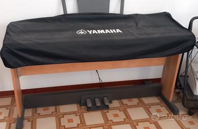 Yamaha Portable Grand DGX630