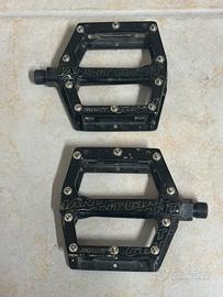 Coppia pedali MTB Giant
