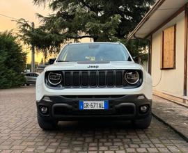 Jeep Renegade Trailhawk 4xe, 241 cv