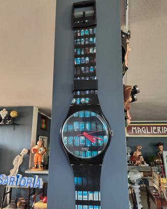 mega Swatch grande