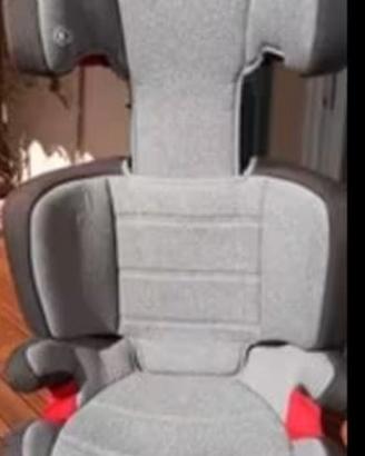 Seggiolino auto
