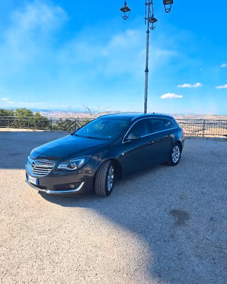 OPEL INSIGNIA  Sports Tourer