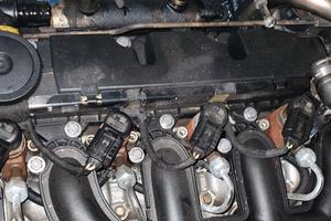 iniettori peugeot citroen ford volvo 2.0 td