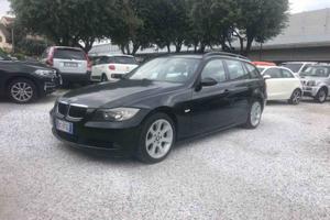 BMW 320d TOURING - TETTO PANORAMICO