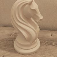 Statua Cavallo scacci bianco PLA su Stampa 3d
