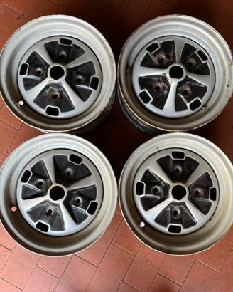 Cerchi mini cooper 1300 inocenti