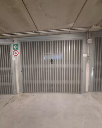 Box savona piazza Aldo Moro