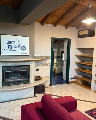 Appartamento di 92 m² con 2 locali a Alzano Lombar