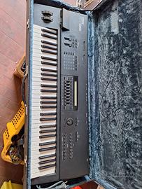 Yamaha SY85 Synth