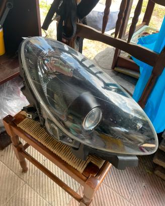 Faro destro bi-xenon carbon Giulietta