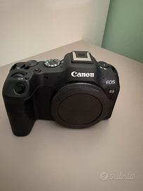 Canon R8