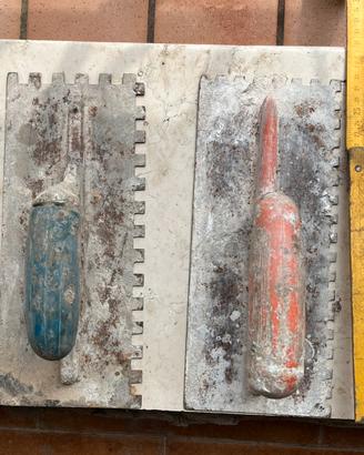 Vecchi Frattazzi per piastrellista dentati vintage