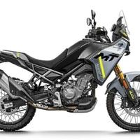 CF MOTO MT 450