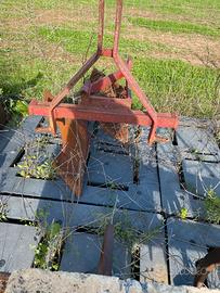 Aratro x trattori agricoli