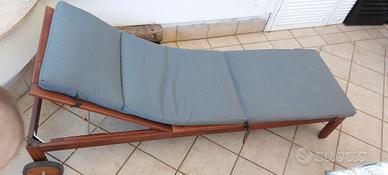Lettino Sdraia Ikea con cuscino sfoderabile abbina