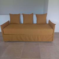 Sommier con spondine e cuscinatura (sfoderabile)