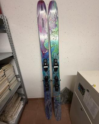 Sci Atomic bent 120 con attacchi strive 13