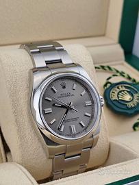 Rolex Oyster Perpetual 116000