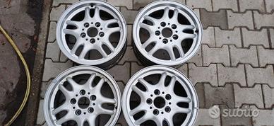 Cerchi in lega originali da 16" per Bmw serie 1