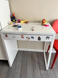 Scrivania Ikea