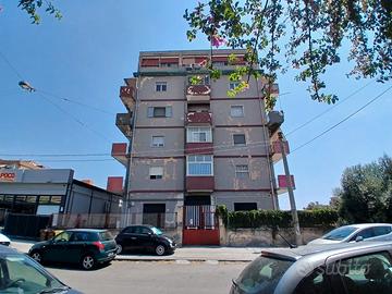 200 mq sei vani zona fortino