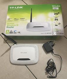 SWITCH 5 porte + Router