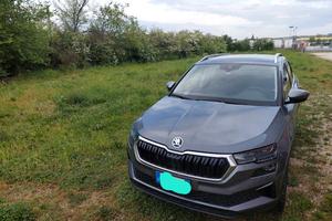 SKODA KAROQ km 24000